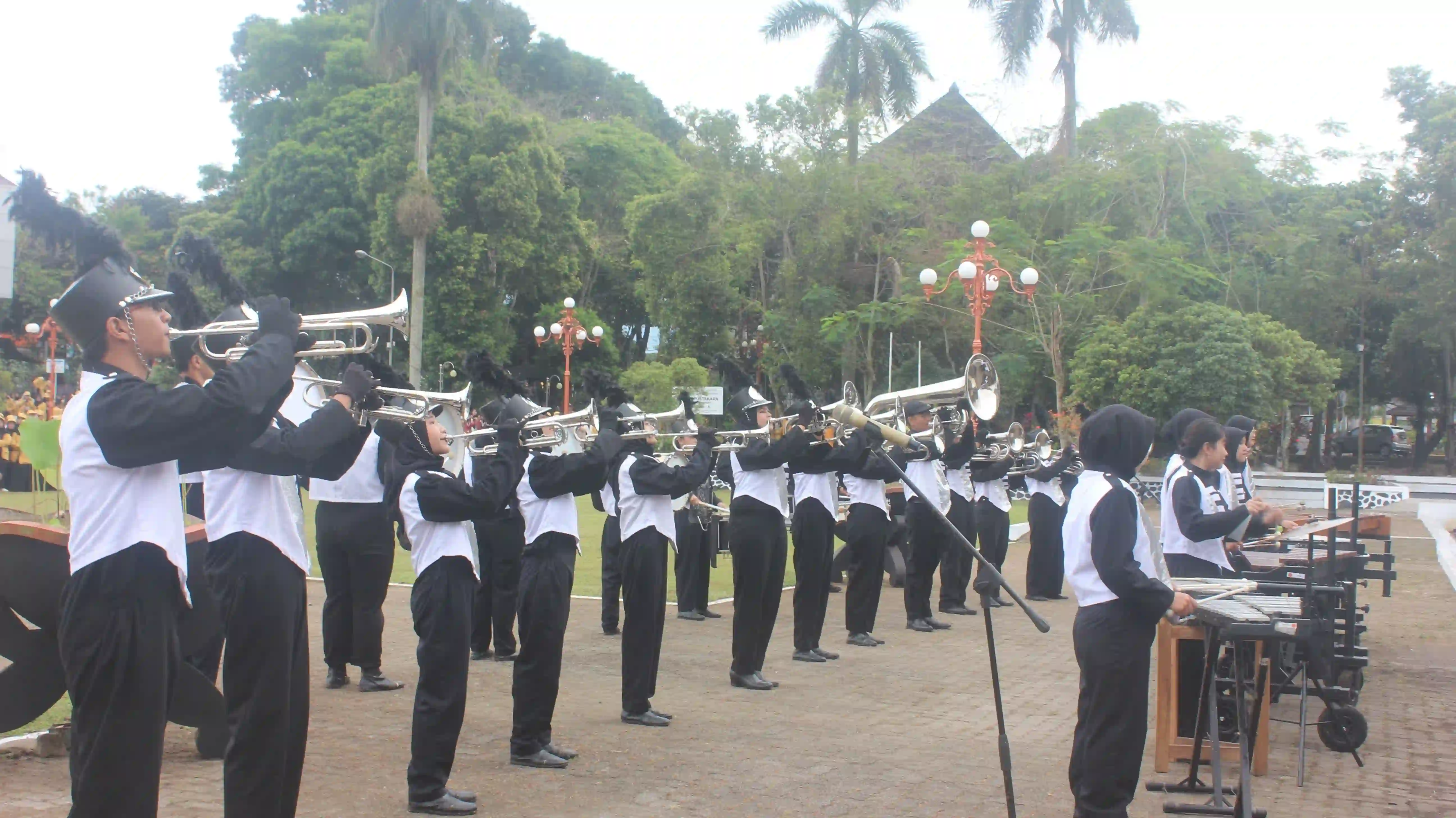 Galery UKM Marching Band Bahana Soedirman ke-2