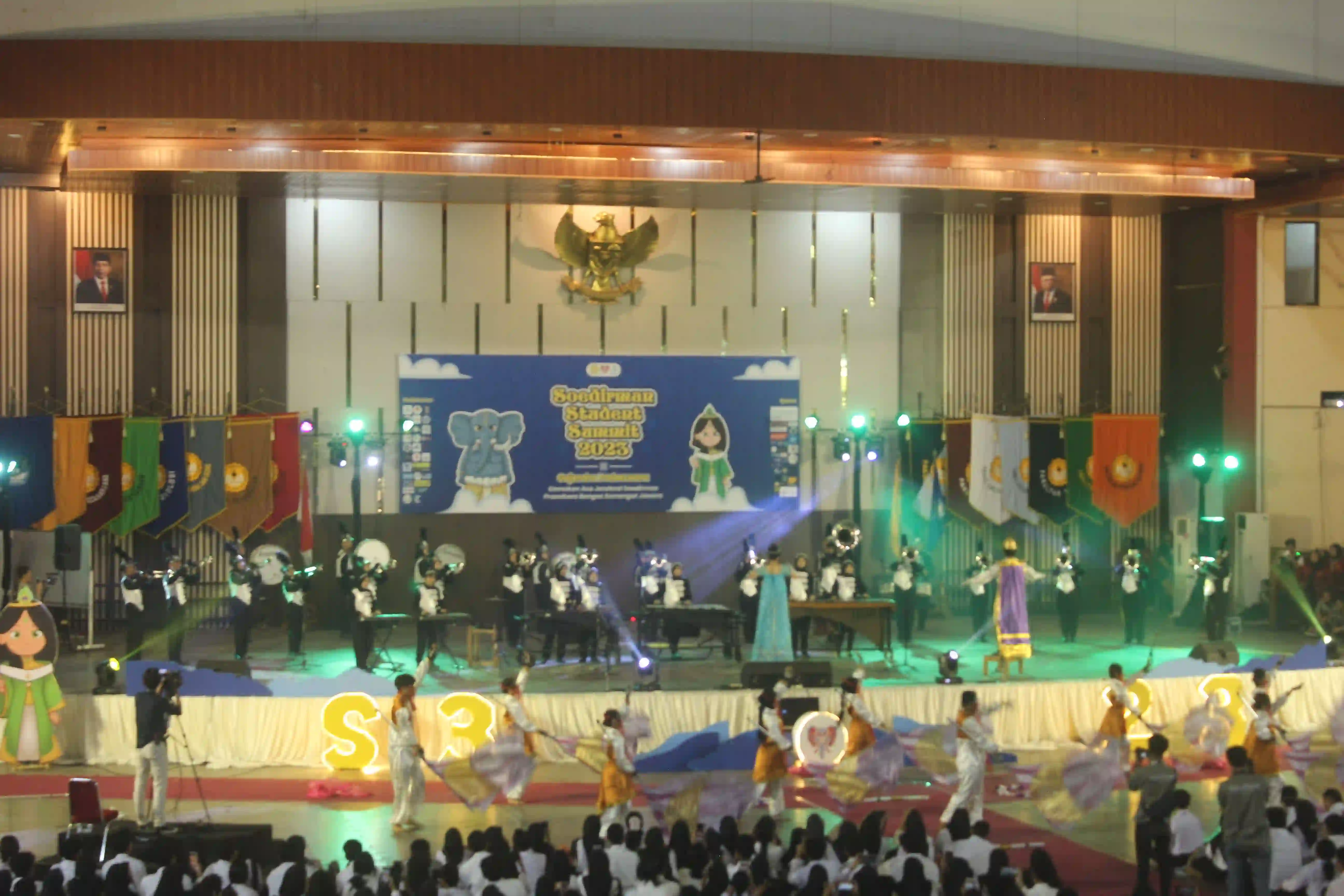 Galery UKM Marching Band Bahana Soedirman ke-4